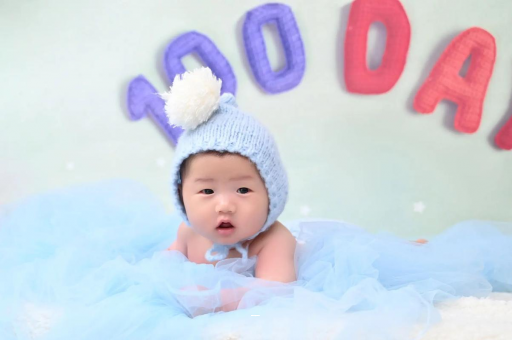 宜城宝宝几个月能竖抱 宜城宝宝几个月能竖抱